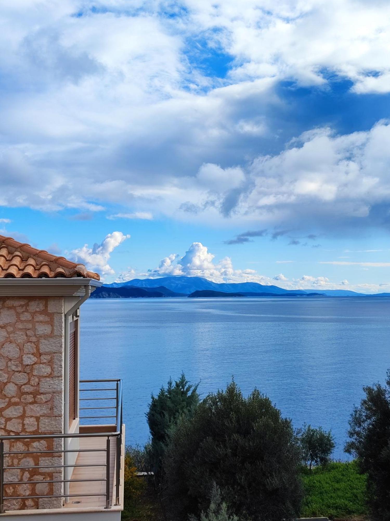 Iris Villa Marine Sívota Esterno foto